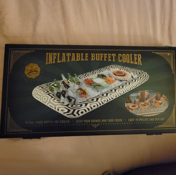Inflatable Buffet Cooler - Picture 2 of 4